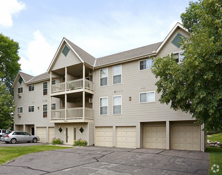 Parkwood Heights Apartments Rentals Burnsville, MN