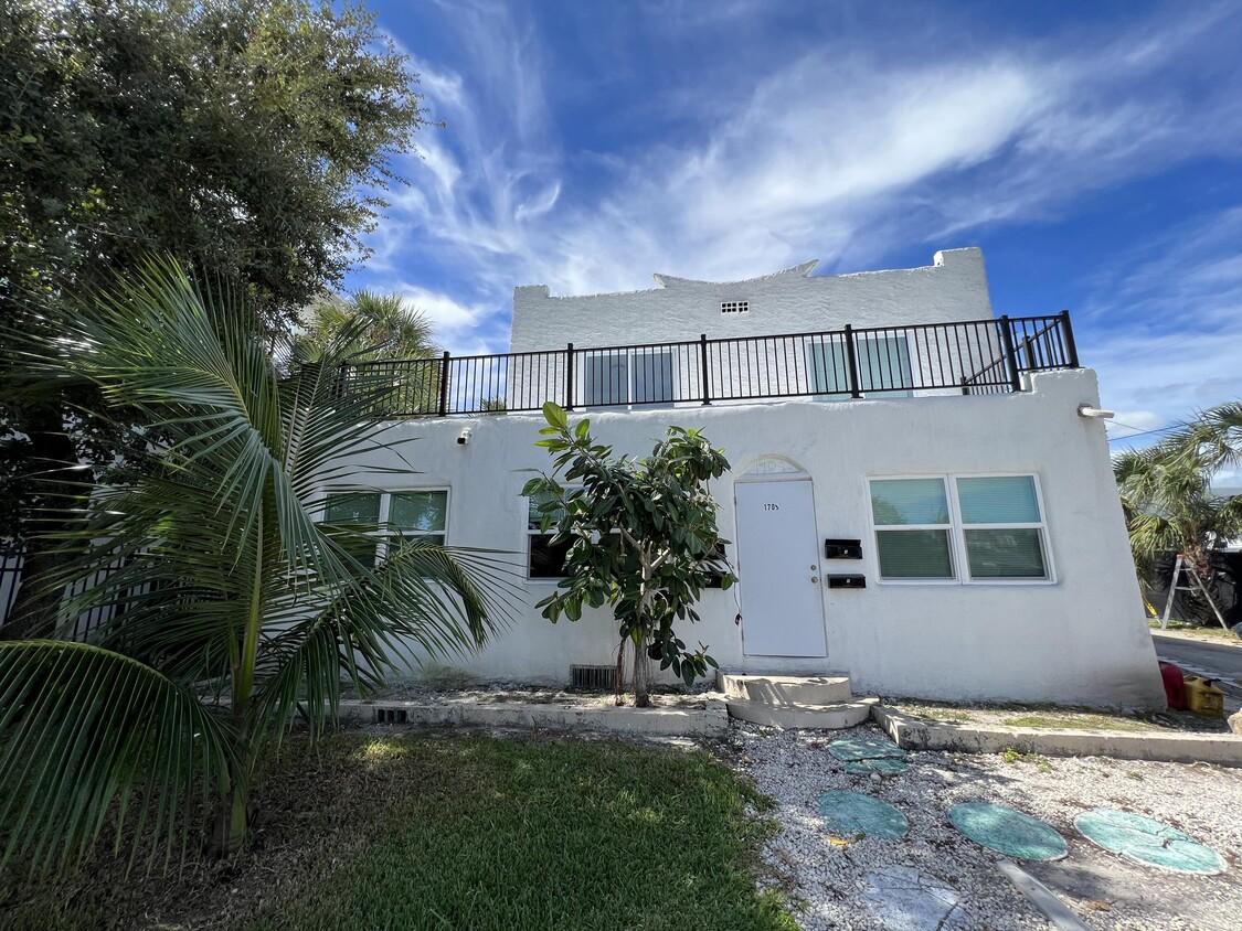 Mercer Ave West Palm Beach Fl Townhome Rentals In West