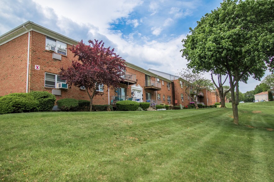 Brakeley Gardens Rentals Phillipsburg, NJ