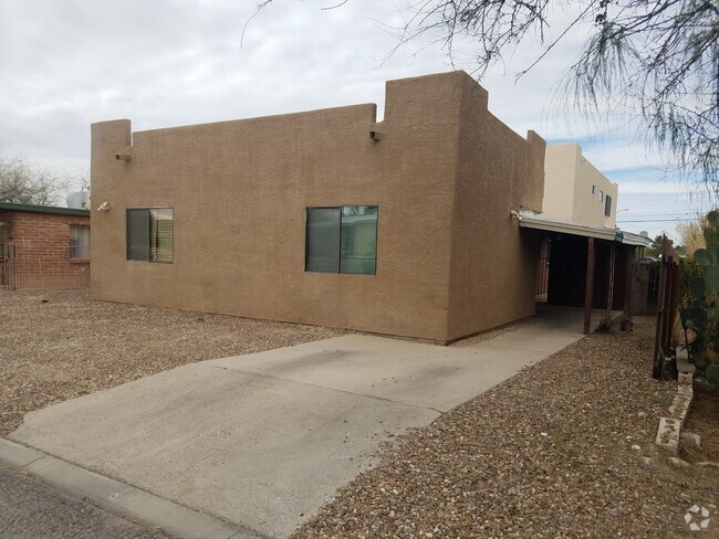 Mansfield Heights Houses For Rent Tucson AZ 8 Homes Apartments