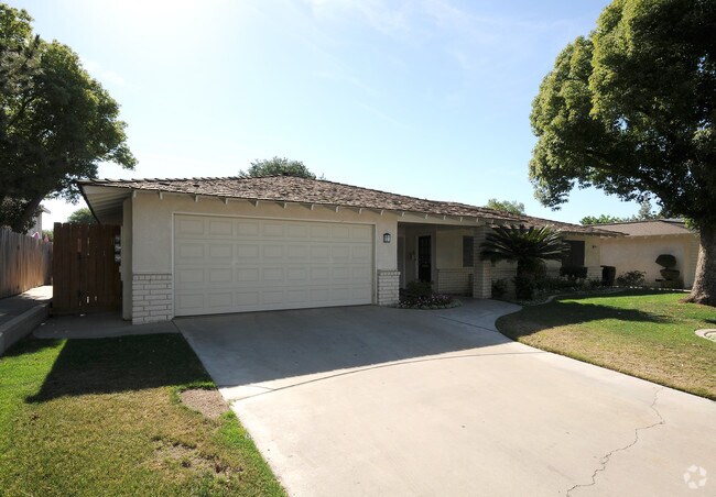 Apartment Homes For Rent In Bakersfield Ca Apartment Homes For Rent In Bakersfield Ca