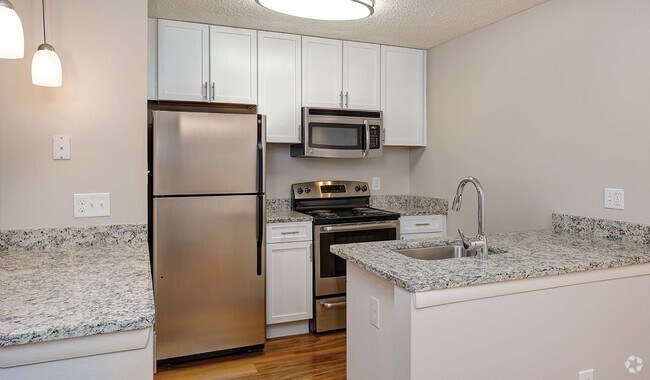 Condo critiques Alexandria Va
