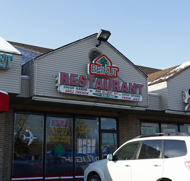 Woodside Square Apartments Rentals Romulus, MI