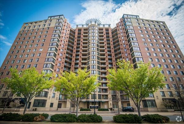 Columbia Crossing Rentals - Arlington, VA | Apartments.com