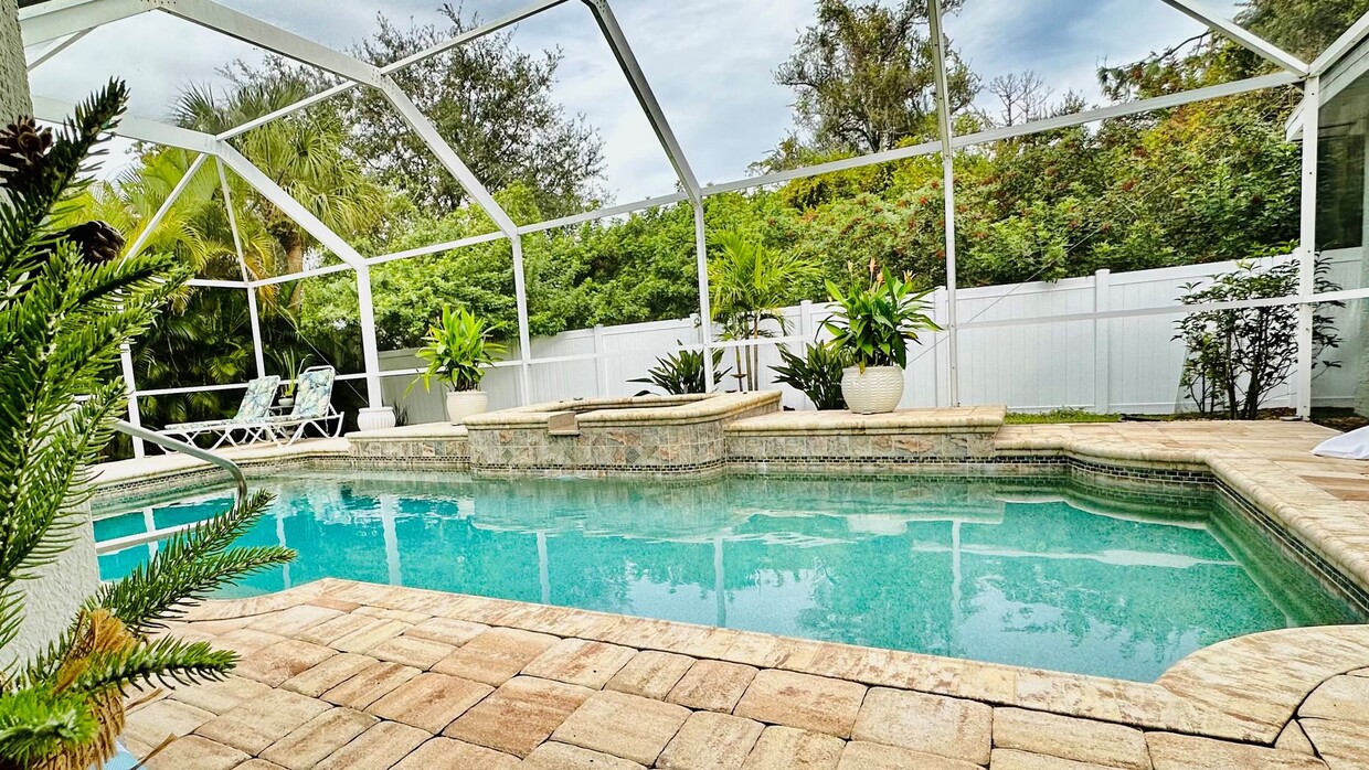 Br Ba Sf Pool Home In North Port House Rental In North Port Fl