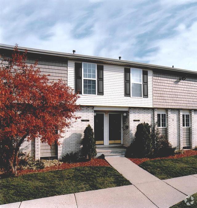 Lakeview Apartments Of Farmington Hills Farmington Hills Mi Lakeview Apartments Of Farmington Hills Farmington Hills Mi