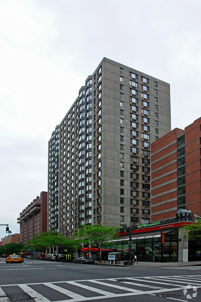 220 W 98th St New York, NY 10025 Rentals New York, NY