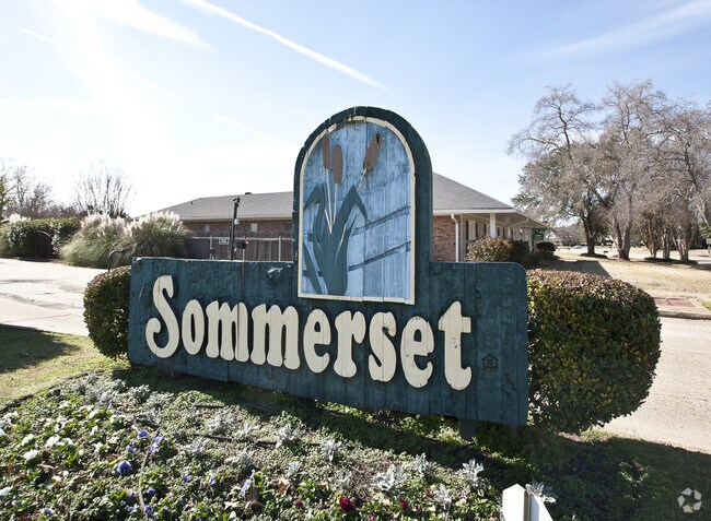 Seasons Apartments Rentals - Shreveport, LA | Apartments.com