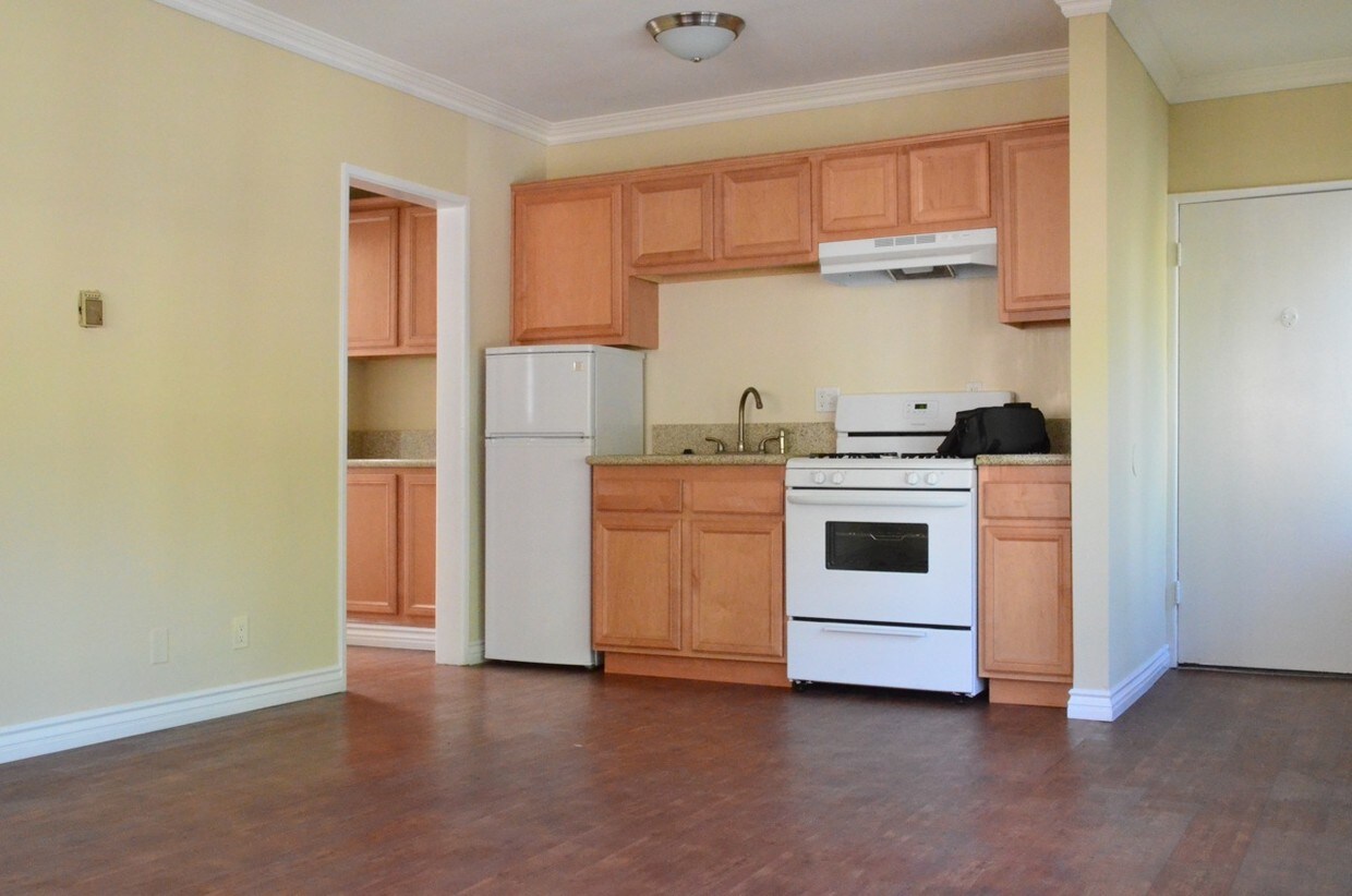 206 Apartments Available for Rent in Hollywood, CA