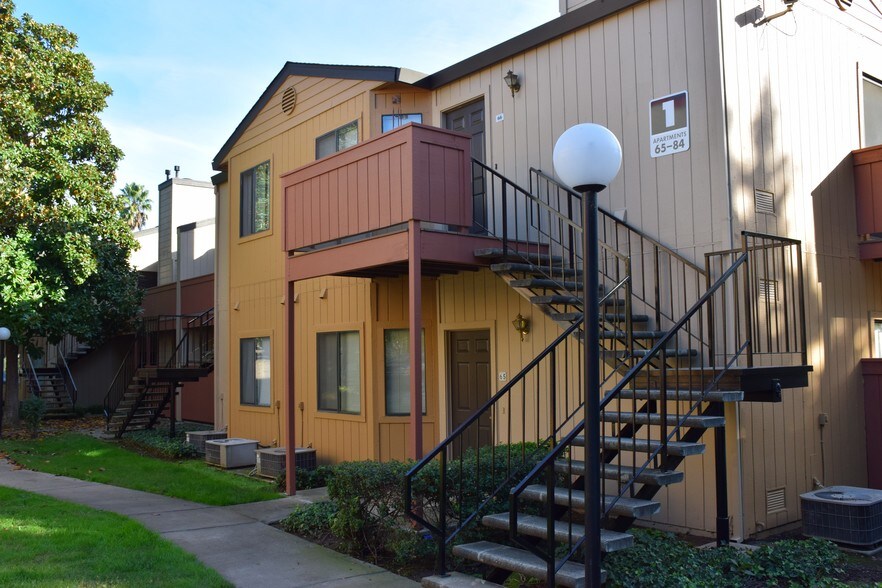 5324 Marconi Ave Carmichael, CA 95608 Rentals Carmichael, CA