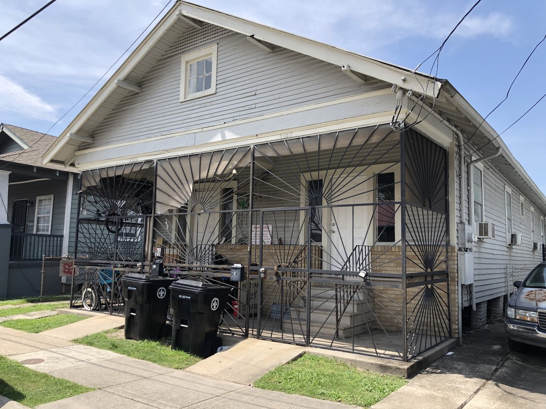 2107 N Miro St New Orleans LA 70119 Apartments In New Orleans LA