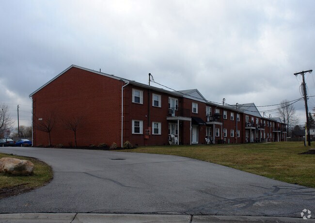 Rossford Hills Apartments Rossford Hills Apartments
