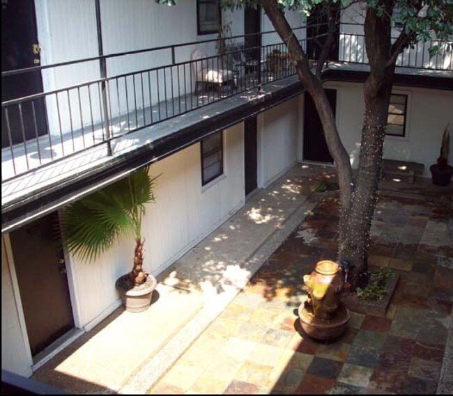 Bryan Place Apartments Rentals Dallas, TX