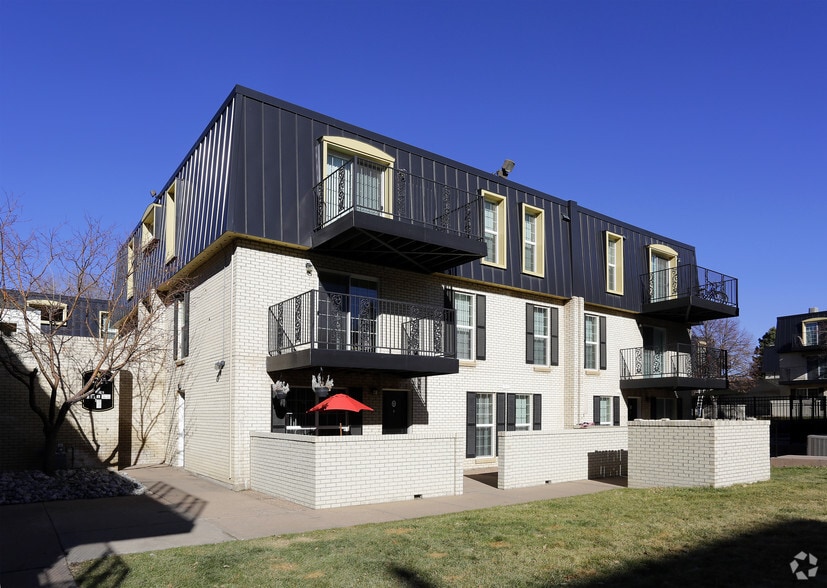 Advenir at French Quarter Rentals Denver, CO