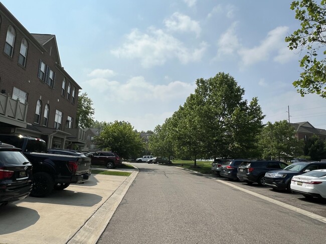 Building Photo - 39792 Rockcrest Cir
