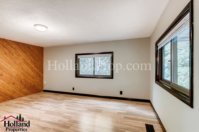 Foto del edificio - Hidden gem in SW Portland 2bd 1bth waiting for you!