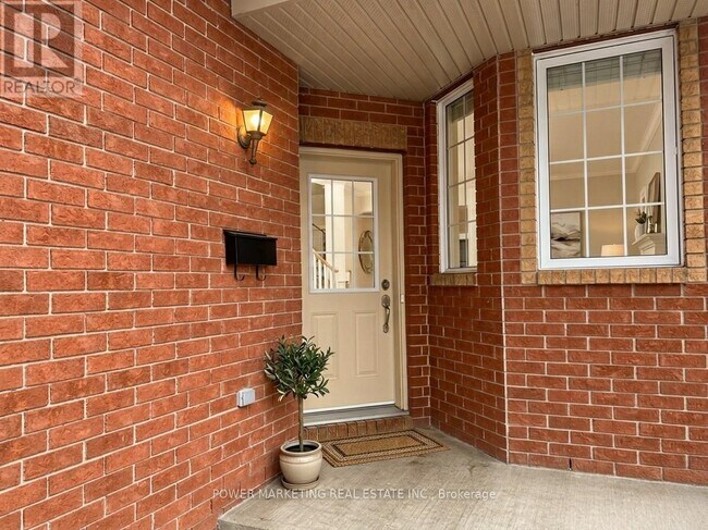 Photo du bâtiment - 1487 Demeter St