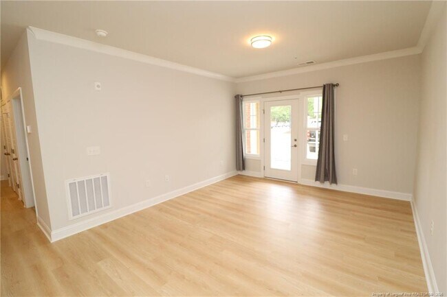 Foto del edificio - 414 Weather Ridge Ln