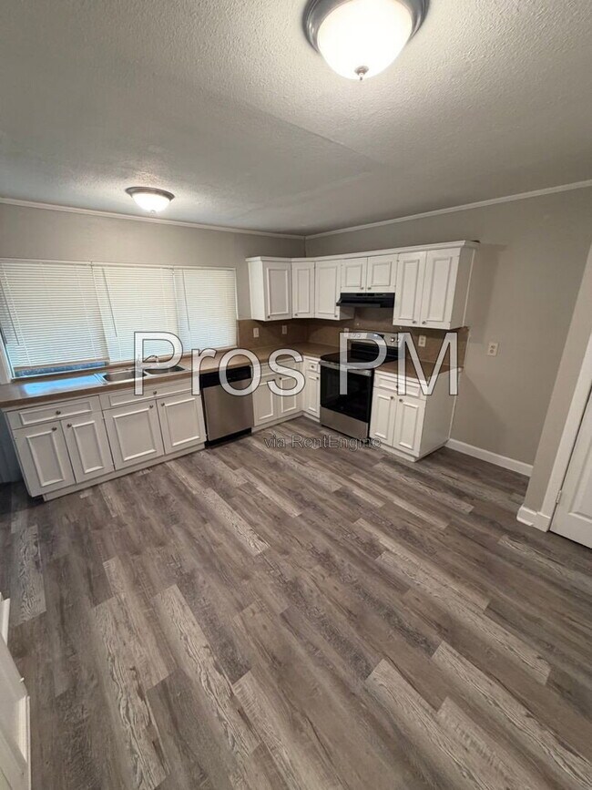 Building Photo - 1244 Winterwood Dr