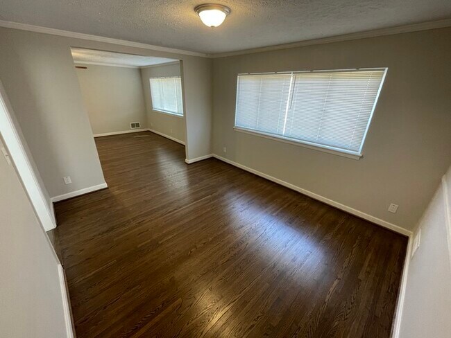 Foto del edificio - 521 Ferndale Rd Birmingham, AL 35235