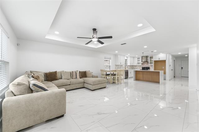 Building Photo - 106 Abelia Dr