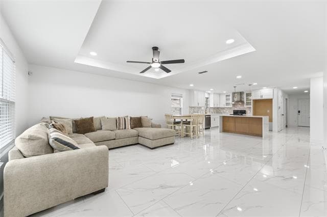 Foto del edificio - 106 Abelia Dr