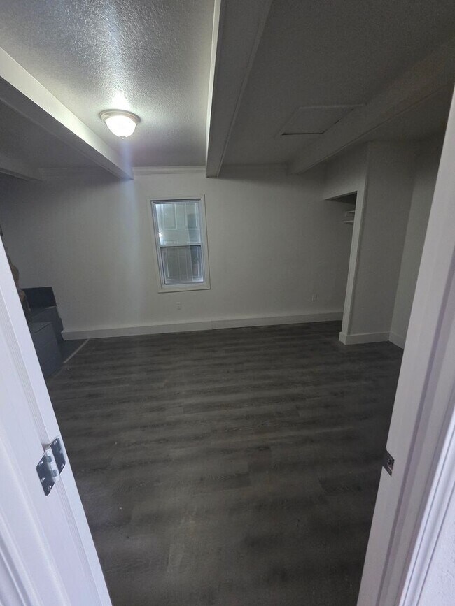 Foto del edificio - LIMITED TIME**NO APPLICATION FEE**1/2 OFF DEPOSIT**