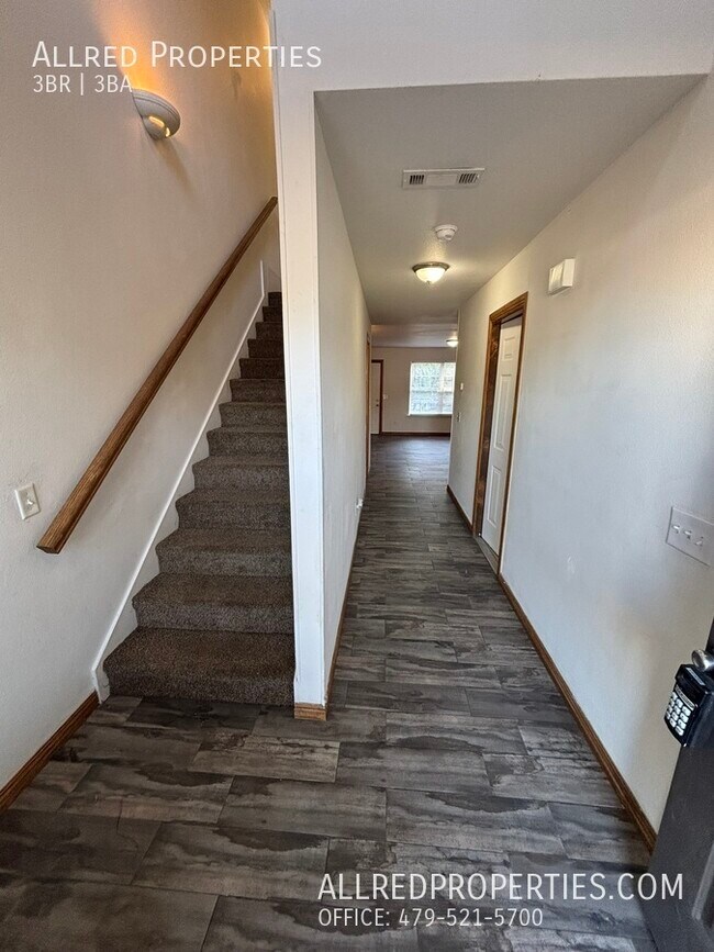 Foto del edificio - 2929 Meridian Pl