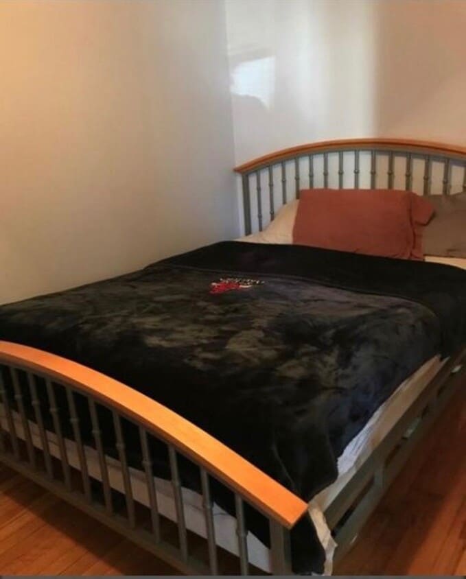 Bedroom - 3241 W Thomas St