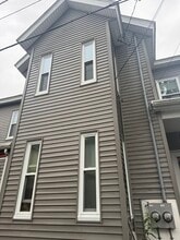 Building Photo - 1 Rockdale Ave