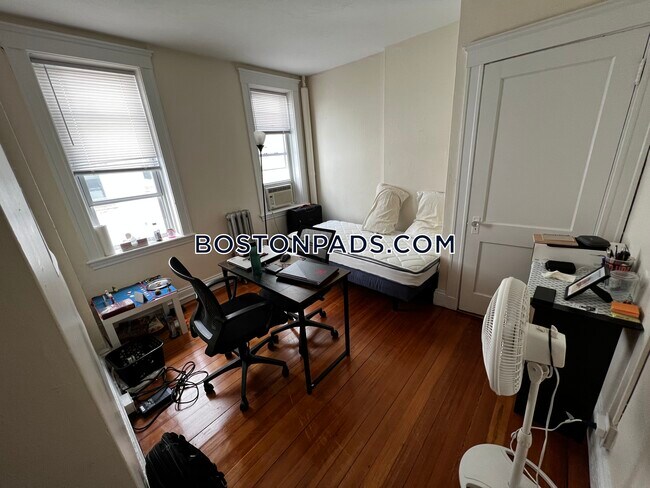 Foto del edificio - 520 Cambridge St