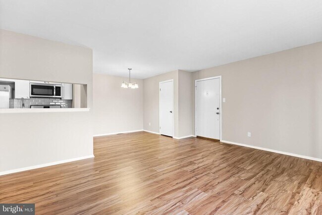 Foto del edificio - 705 Woodhollow Dr