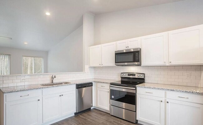 Building Photo - Beautiful Street With Newer Home for Lease