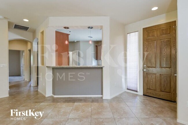 Foto del edificio - 10328 E Jarod James Pl