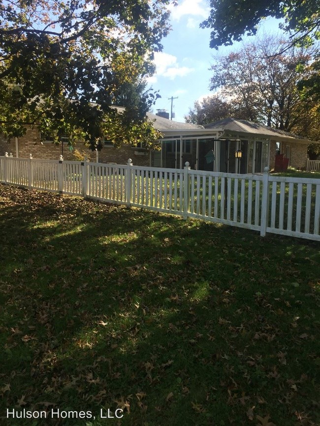 Building Photo - 4 br, 2 bath House - 945 Westminster Road