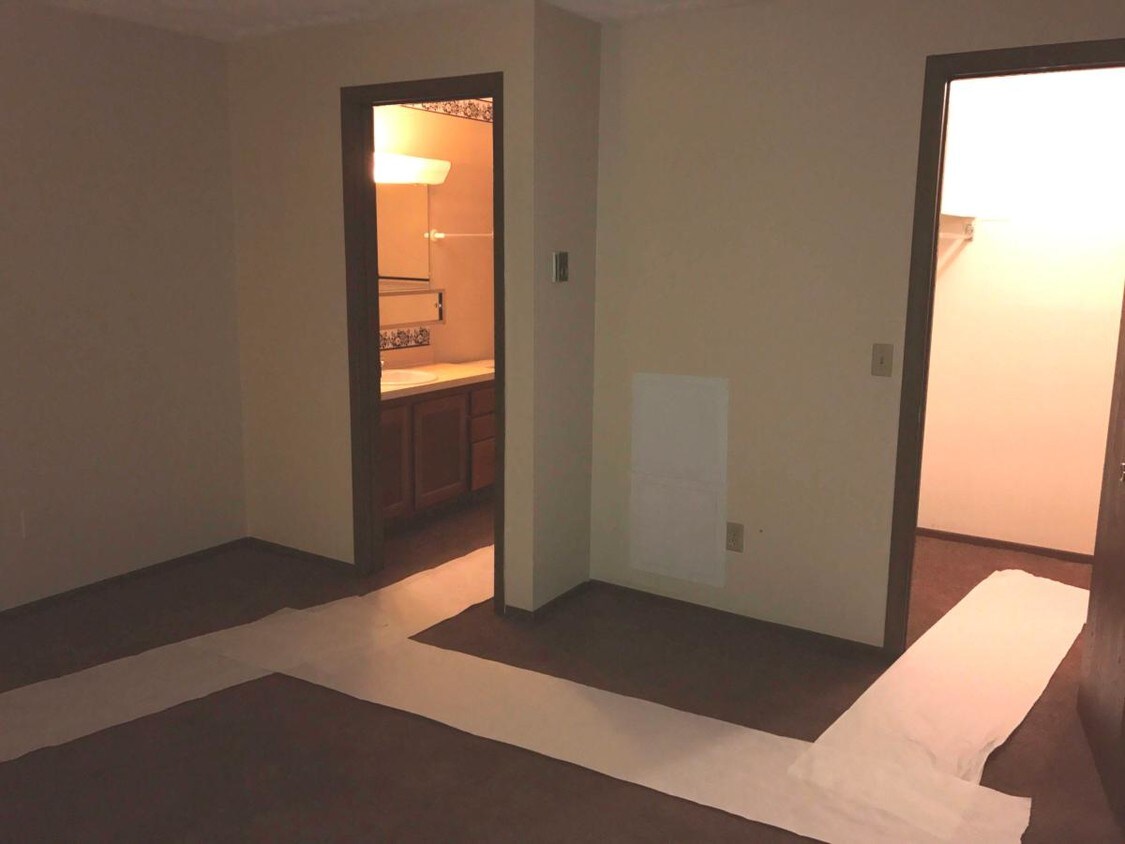 Foto principal - 797 Kerns Dr NE