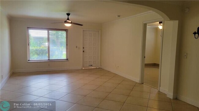 Foto del edificio - 560 SE 23rd Ave