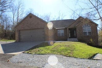 Building Photo - 13 Whitfield Ln