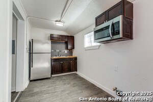 Foto del edificio - 3430 S Flores St