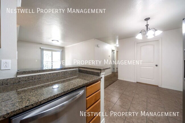 Foto del edificio - 804 Cedar Pine Ct