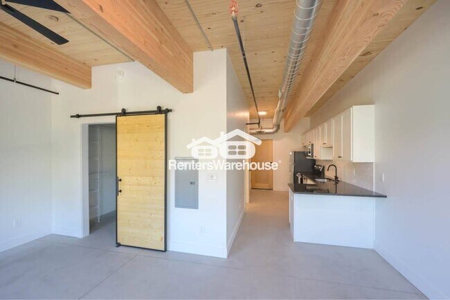 Foto del edificio - 2701 Ingersoll Ave