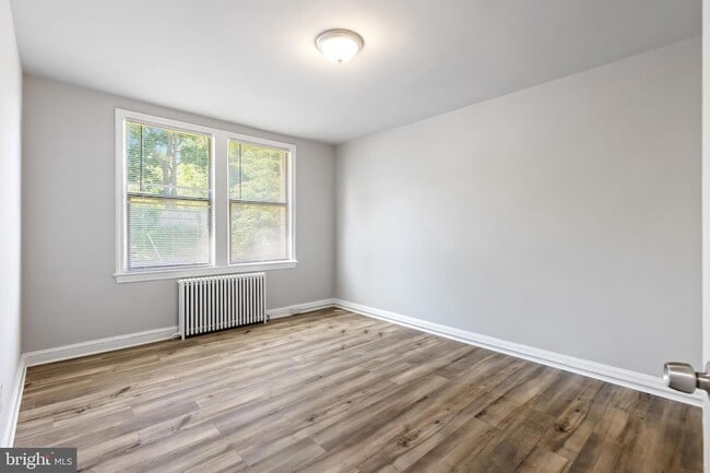 Photo - 1525 28th St SE Apartment