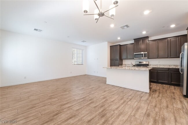 Foto del edificio - 20 Barbara Ln