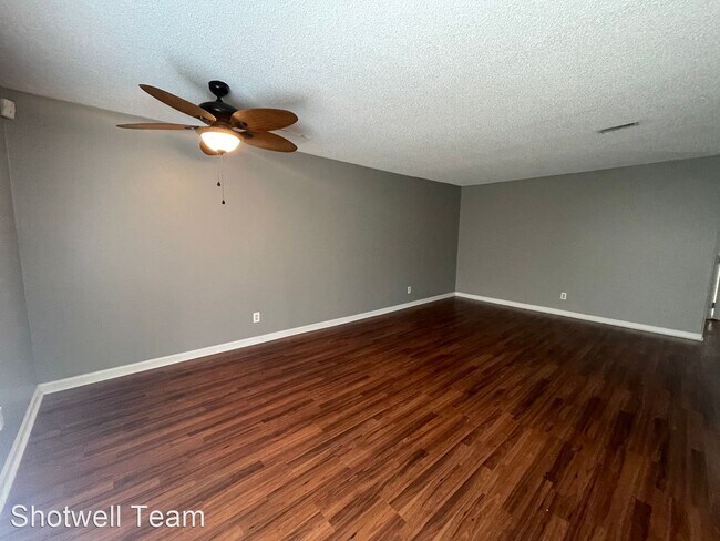 Foto del edificio - 2 br, 2 bath House - 2109 Silver Brook Way