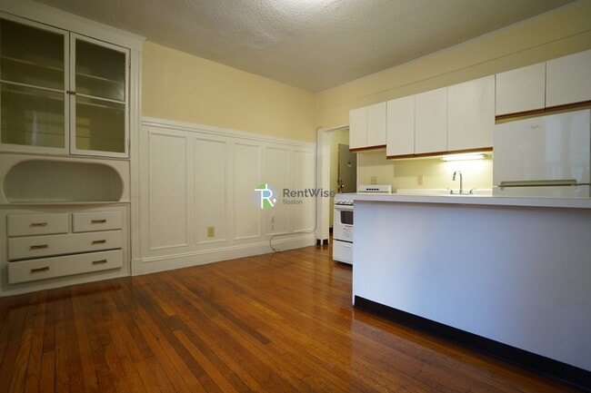 Foto del edificio - 1124 Commonwealth Ave