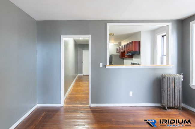 Building Photo - 354 Bergen Ave