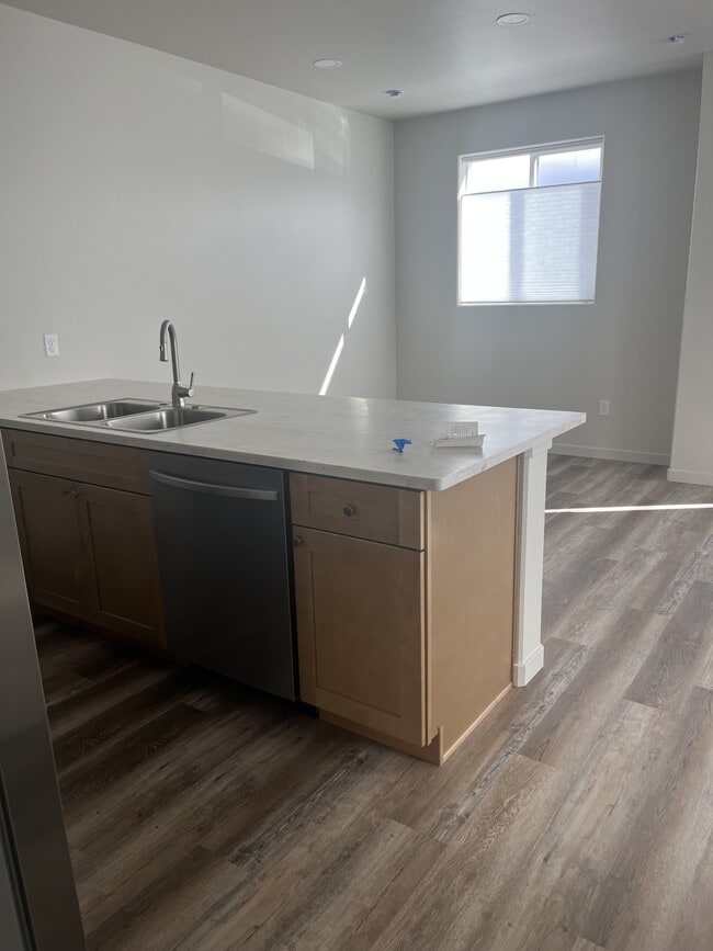 Building Photo - 2778 Caspian Wy