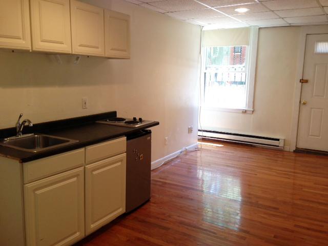 Building Photo - 507 Beacon St