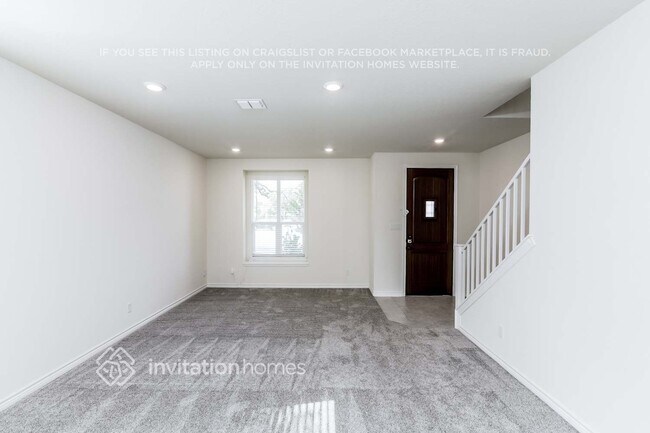 Foto del edificio - 5111 Escudero