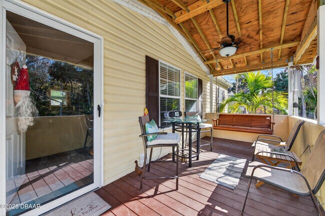 Foto del edificio - 56320 Cherry Tree Rd